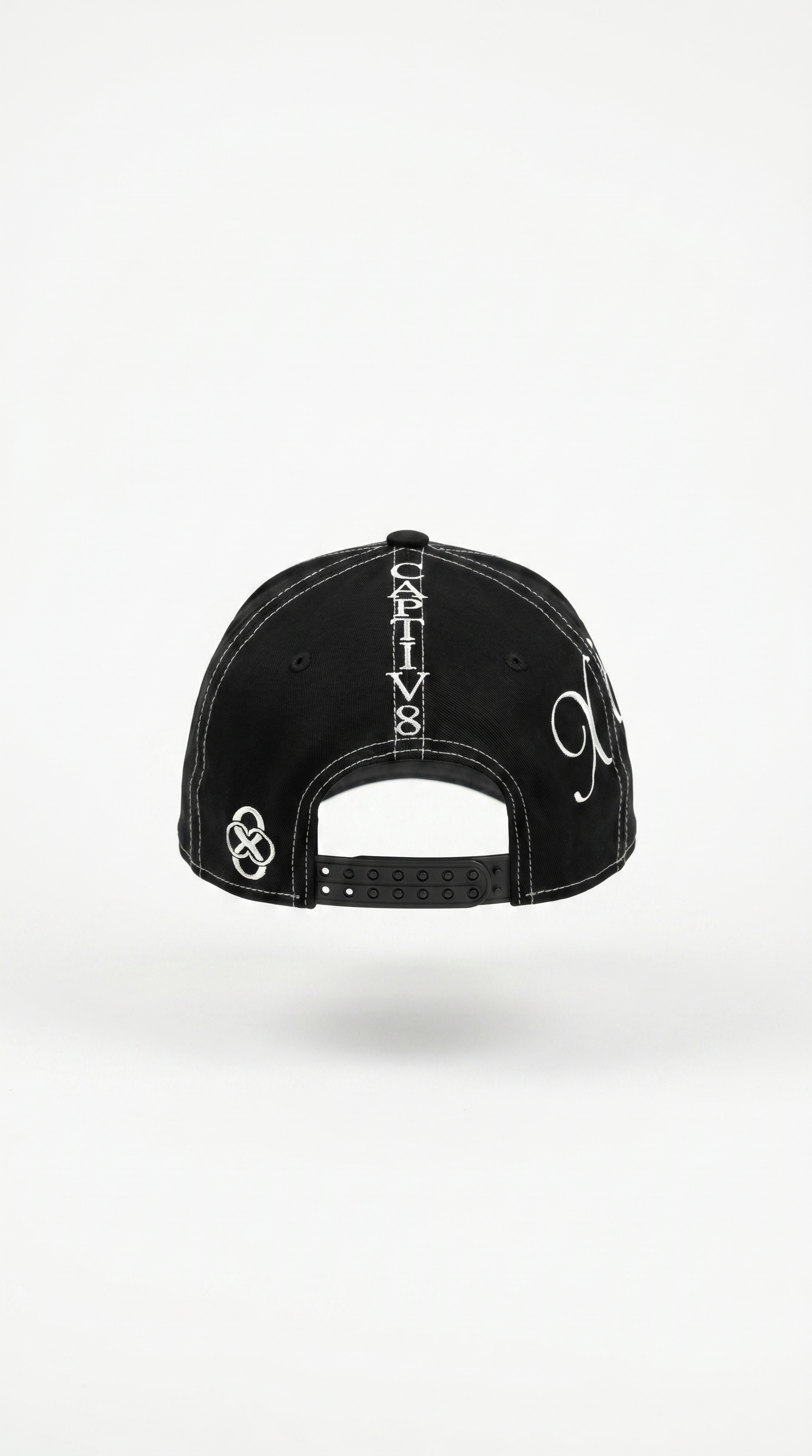 ‘Essential range’ - Black/white